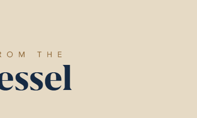 Animation of cursor behavior: the larger circle applies a modified blend mode, causing the inner circle and other elements to change color on overlap.